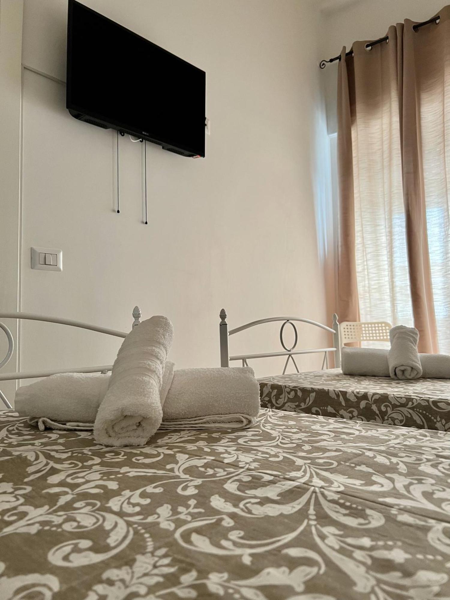 Dimora Diego Hotel Napoli Ngoại thất bức ảnh